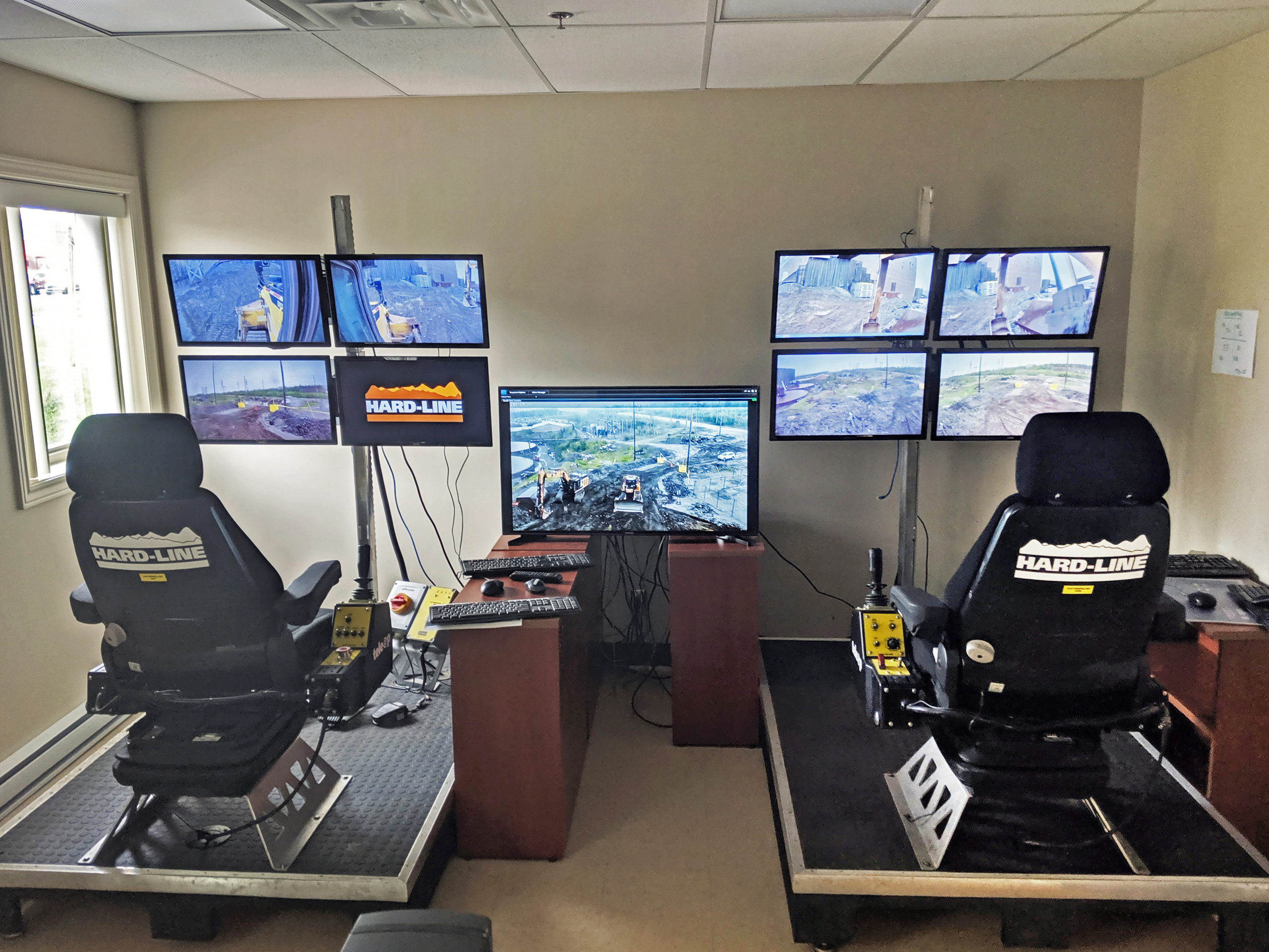 Le système TeleOp qui exploite des machines lourdes à partir d’un environnement ergonomique