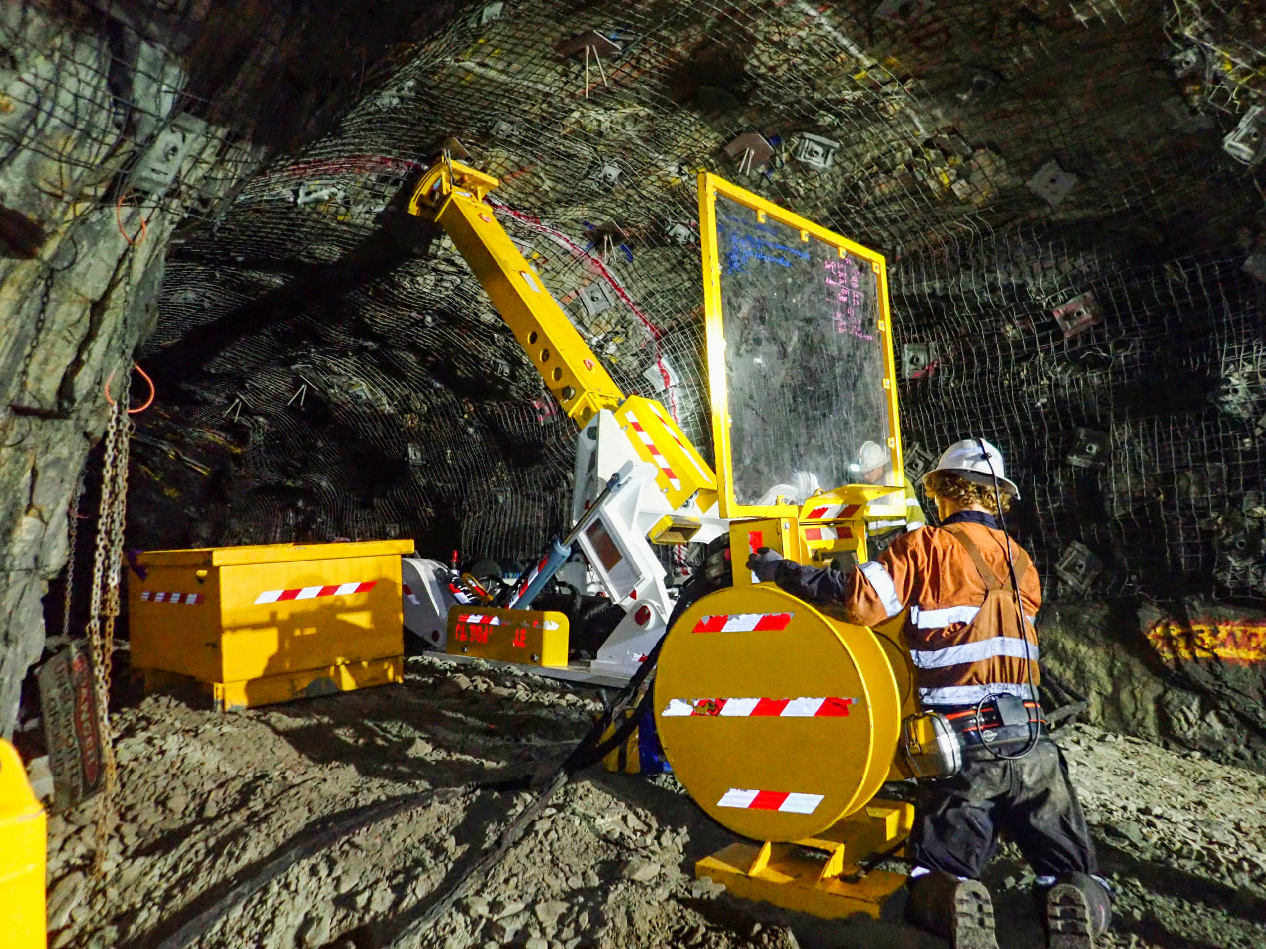 Hitachi excavator outfitted with RRC (Radio Remote Control). This marked HARD-LINE’s first surface project